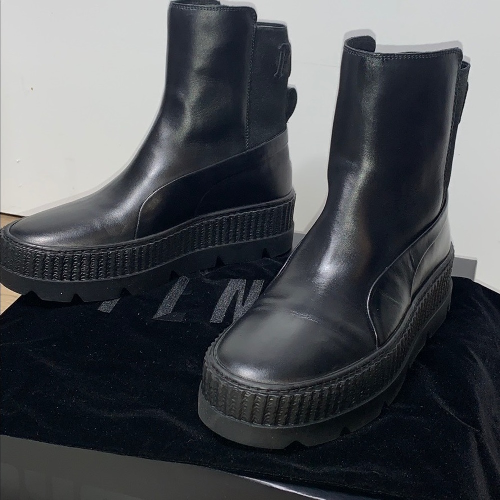 Fenty Boots - Picture 4 of 4